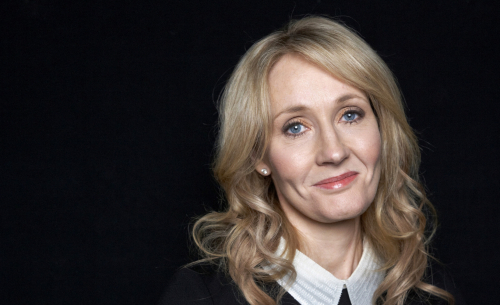 J.K.Rowling étend l'univers d'Harry Potter avec de nouvelles histoires sur la magie américaine