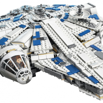 Star Wars : LEGO dévoile le Faucon Millenium du Kessel Run