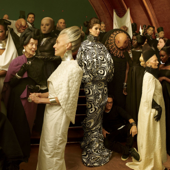 Vanity Fair dévoile les premières images de Benicio Del Toro et Laura Dern dans Star Wars : Les Derniers Jedi