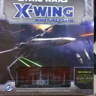 The Force Awakens s'invite dans le jeu de figurines X-Wing de Fantasy Flight Games