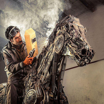 Des créatures steampunks créées par un sculpteur iranien