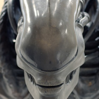 H.R. Giger s'est inspiré des lèvres de Michelle Pfeiffer pour son Alien 3