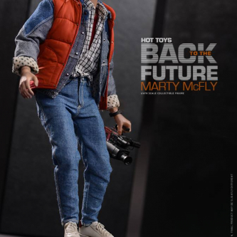 Retour vers le Futur: Marty McFly arrive chez Hot Toys