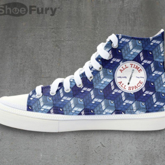 Des baskets Doctor Who chez Tee Fury