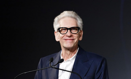 David Cronenberg annonce son retour pour une adaptation en mini-série de son roman Consumed sur Netflix