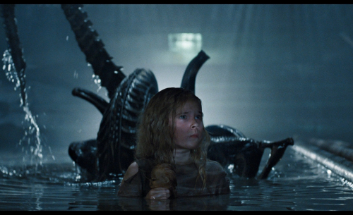 Neill Blomkamp dévoile le look que devait avoir Newt dans son film Alien
