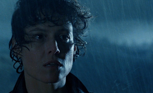 Ridley Scott veut toujours faire apparaître Ripley dans les préquelles d'Alien
