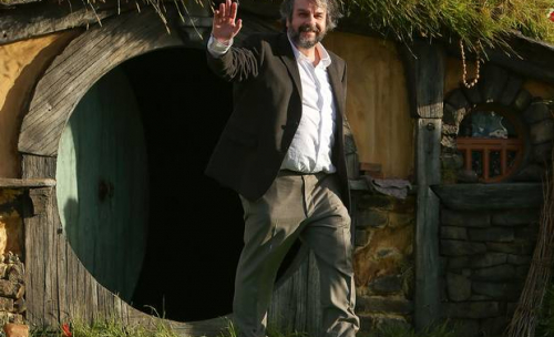 Peter Jackson fait reconstruire la maison de Bilbo chez lui