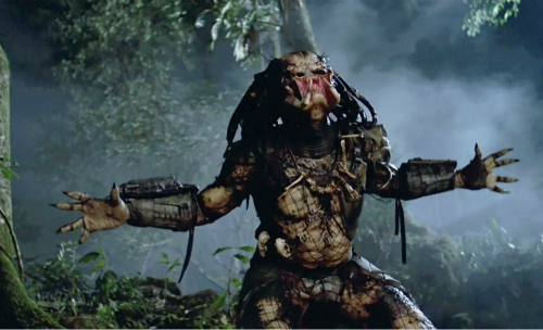 Shane Black promet peu d'effets spéciaux dans The Predator