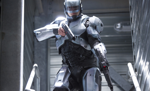 Neil Blomkamp quitte le film Robocop Returns