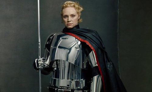 Star Wars : Gwendoline Christie revient sur l'importance de Phasma pour la représentation des personnages féminins