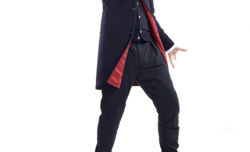 Une premiere image du nouveau Docteur en costume