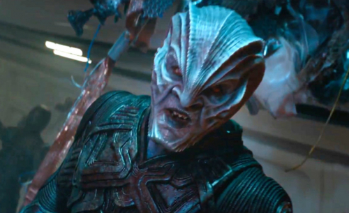 Idris Elba présente Krall dans un TV Spot pour Star Trek Beyond