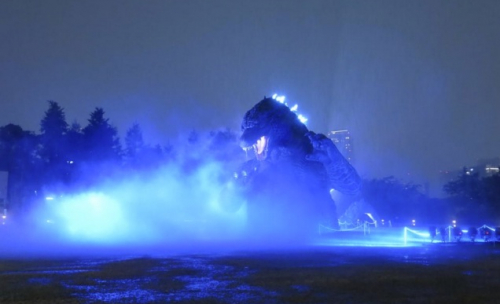 Une statue hallucinante de Godzilla à Tokyo