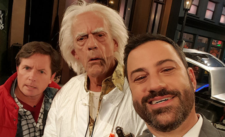 Marty et Doc rendent visite à Jimmy Kimmel pour célébrer Retour Vers le Futur
