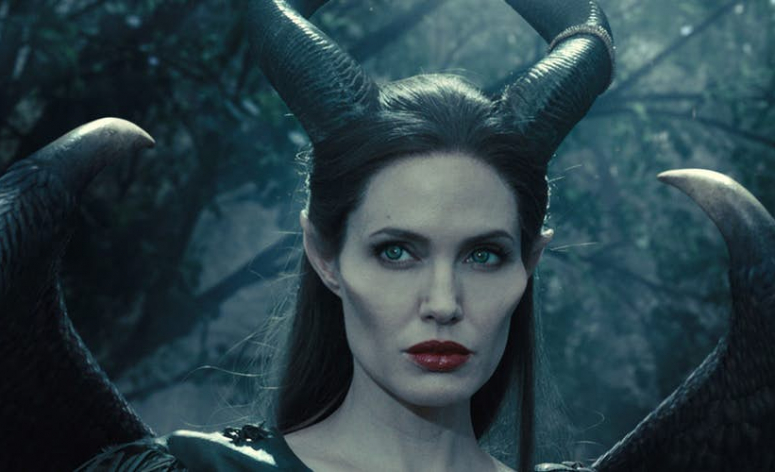 Angelina Jolie pourrait s'offrir un second Maleficent
