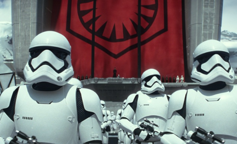 Lawrence Kasdan s'exprime sur la durée de Star Wars : The Force Awakens
