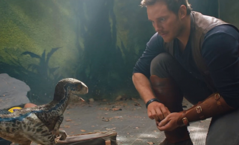 En attendant le trailer de Jurassic World : Fallen Kingdom, dressez un raptor en vidéo