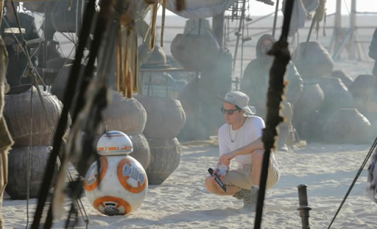The Force Awakens : les concepteurs de BB-8 révèlent les secrets du droïde