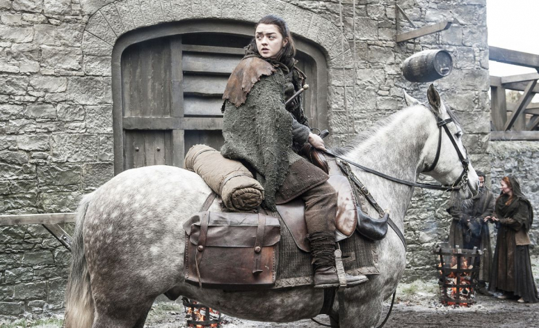 Maisie Williams évoque une diffusion en avril 2019 pour la dernière saison de Game of Thrones