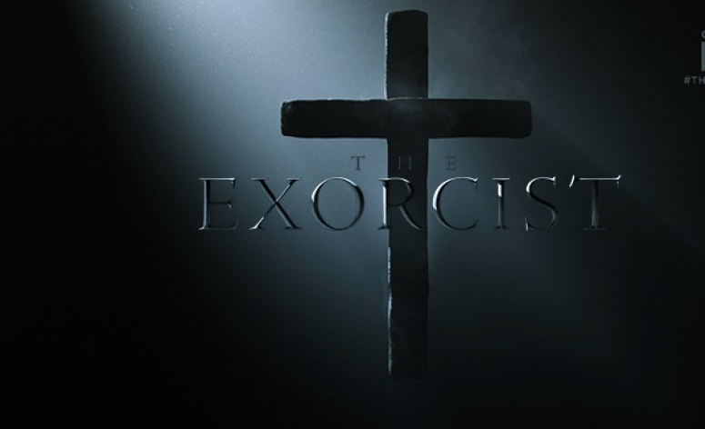 SDCC : La Fox dévoile un nouveau trailer pour sa série L'Exorciste