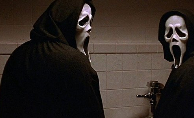 Scream 2 aurait pu avoir des tueurs bien différents, ou presque